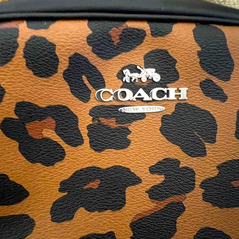 Like new Coach Leopard Print Crossbody Bag - Picture 2 of 5
